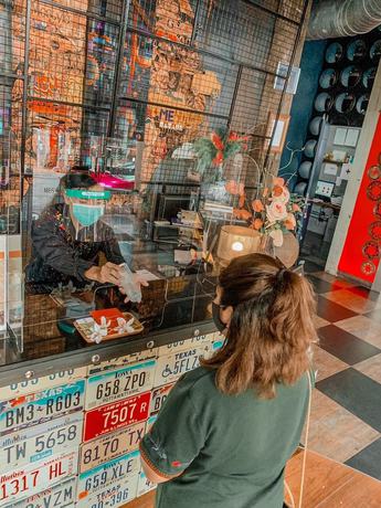 Imagen de los interiores del Hotel MeStyle Garage. Foto 14