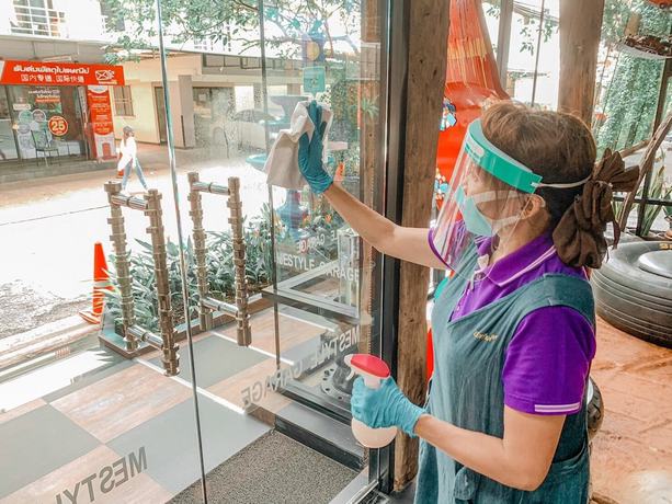 Imagen de los interiores del Hotel MeStyle Garage. Foto 16