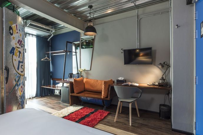 Imagen de la habitación del Hotel MeStyle Garage. Foto 8