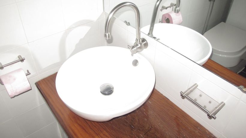 Imagen de la habitación del Hotel Mea Culpa Kampot. Foto 17