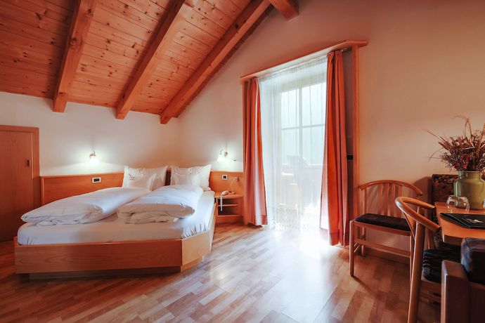 Imagen de la habitación del Hotel Mea Via. Foto 13