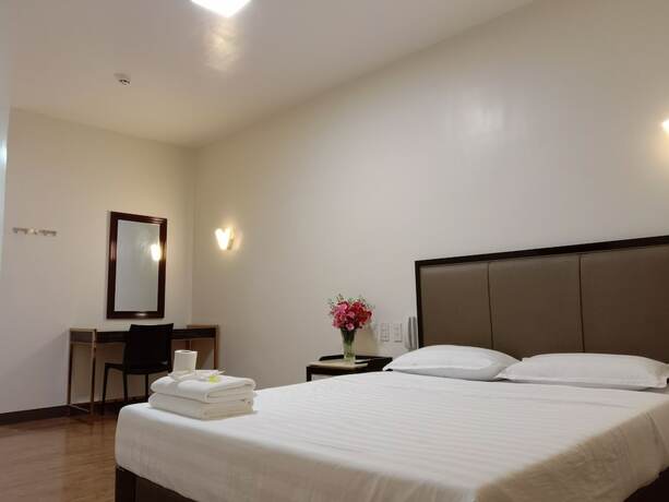 Imagen de la habitación del Hotel Meaco Royal- Lucena. Foto 20