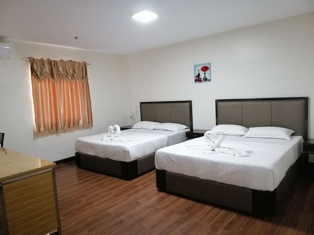 Imagen de la habitación del Hotel Meaco Royal-Binan. Foto 19