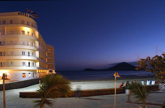 Imagen general del Hotel Médano. Foto 8