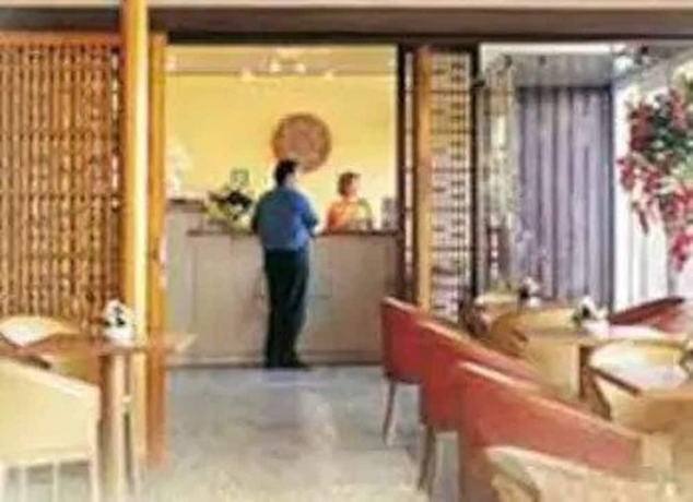 Imagen de los interiores del Hotel Méditerranée, Port la Nouvelle. Foto 19