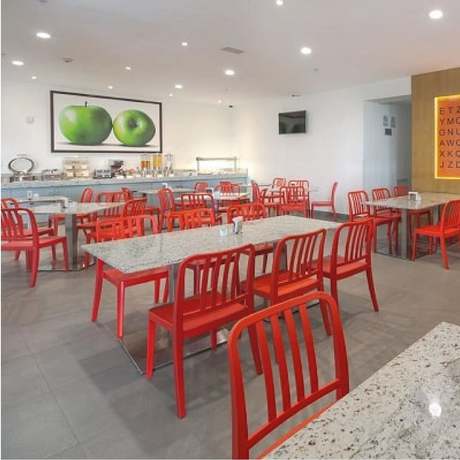 Imagen del bar/restaurante del Hotel M&eacute;xico Plaza Silao Aeropuerto. Foto 5