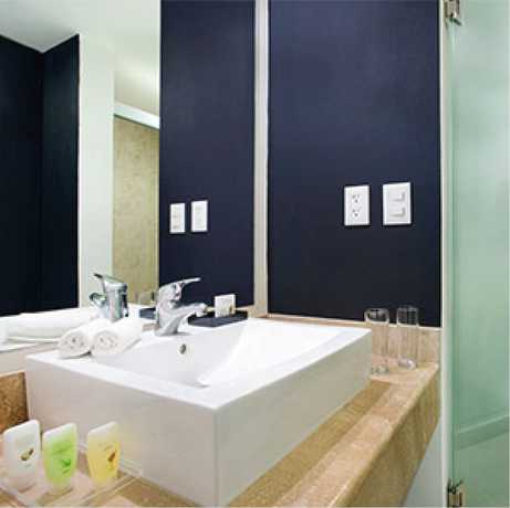 Imagen de la habitación del Hotel M&eacute;xico Plaza Silao Aeropuerto. Foto 7