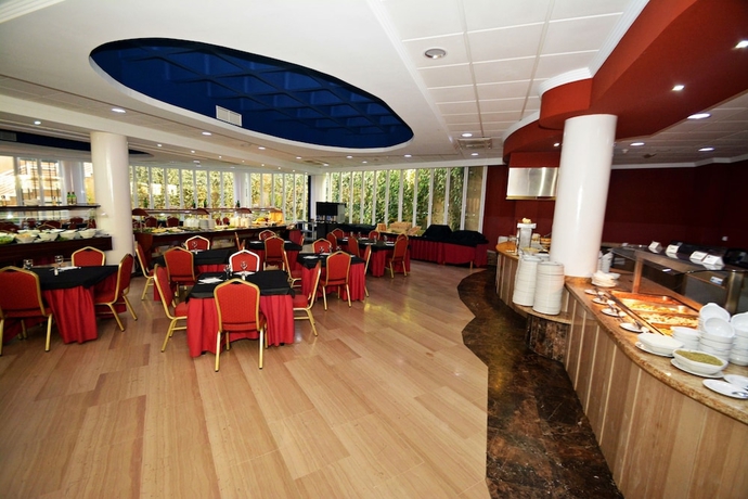 Imagen del bar/restaurante del Hotel México, Vera. Foto 3