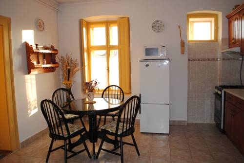 Imagen general del Hotel M&eacute;z Apartman. Foto 12