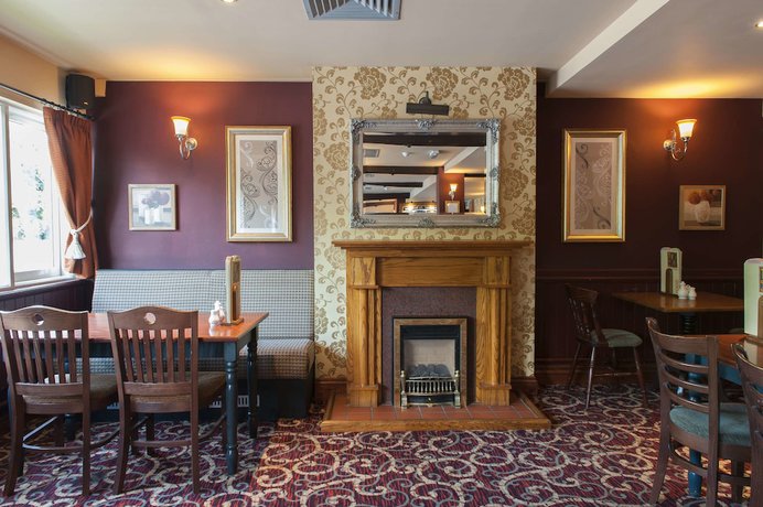 Imagen del bar/restaurante del Hotel Meadow Farm, Redditch by Marstons Inns. Foto 2