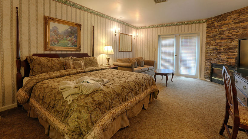 Imagen de los interiores del Hotel Meadowbrook Inn. Foto 12