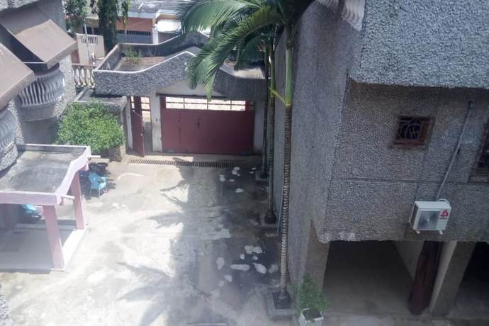 Imagen de los exteriores del Hotel Meambly. Foto 9