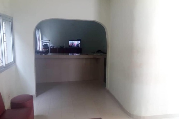 Imagen de los interiores del Hotel Meambly. Foto 13