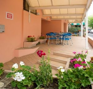 Imagen de los exteriores del Hotel Me.be. Foto 4