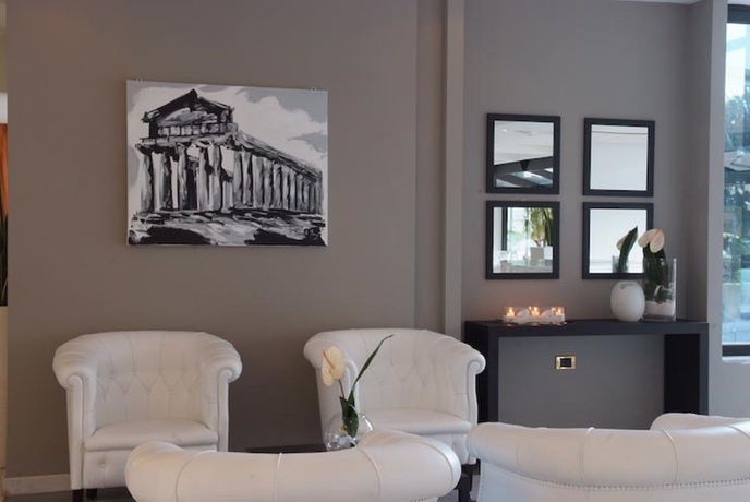 Imagen de los interiores del Hotel Mec Paestum. Foto 13