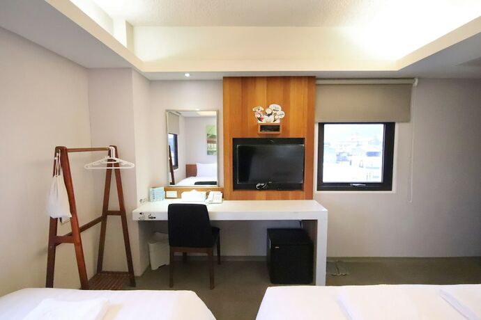Imagen de la habitación del Hotel Meci. Foto 14