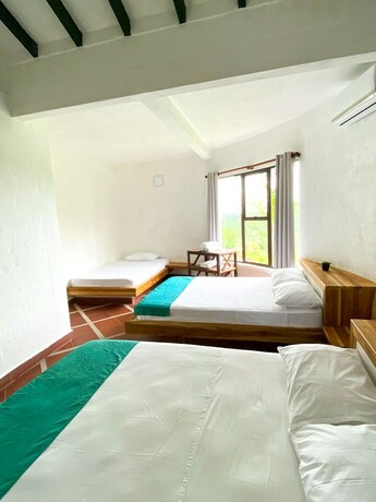 Imagen de la habitación del Hotel Med Doradal. Foto 18