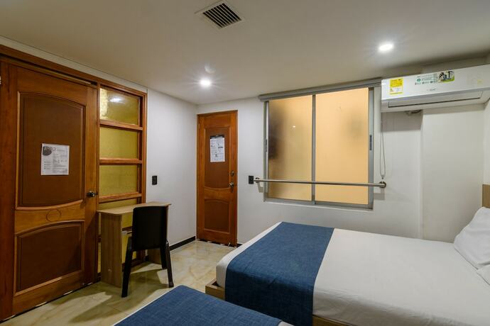 Imagen general del Hotel Med Estadio. Foto 14