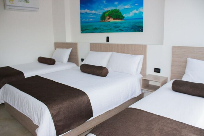 Imagen de la habitación del Hotel Med Estadio. Foto 26