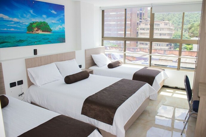 Imagen de la habitación del Hotel Med Estadio. Foto 33