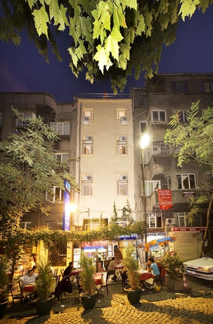 Imagen de los exteriores del Hotel Meddusa. Foto 13