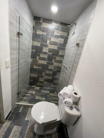 Imagen general del Hotel Medell&iacute;n Central. Foto 11