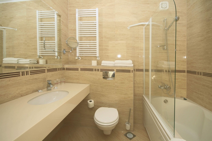 Imagen de la habitación del Hotel Medena. Foto 10