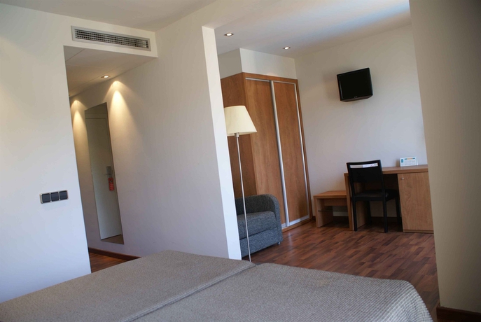 Imagen de la habitación del Hotel Medes Ii. Foto 5