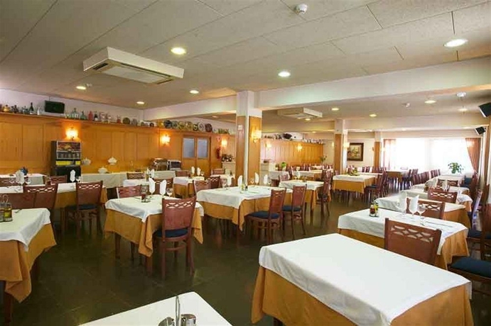 Imagen del bar/restaurante del Hotel Medes Ii. Foto 4