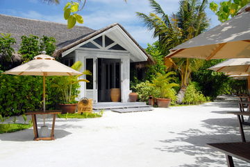 Imagen general del Hotel Medhufushi Island Resort. Foto 6