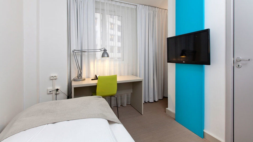 Imagen de la habitación del Hotel MediInn Oslo. Foto 13