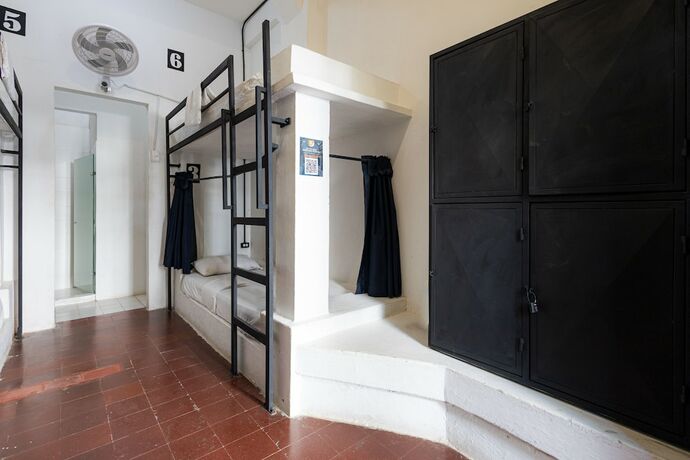Imagen de la habitación del Hotel Media Luna Hostel. Foto 19