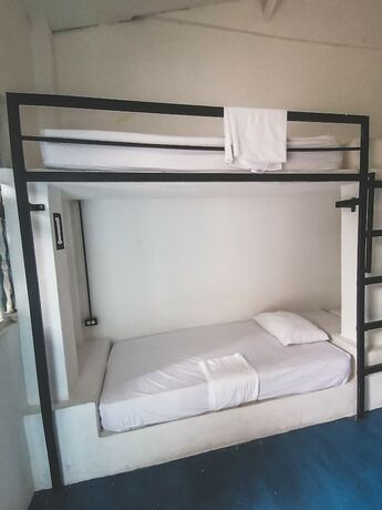 Imagen general del Hotel Media Luna Hostel. Foto 10