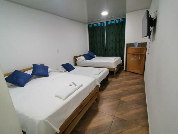 Imagen de la habitación del Hotel Media Luna, Per&iacute;metro Urbano C&uacute;cuta. Foto 12