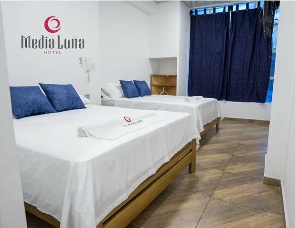 Imagen de la habitación del Hotel Media Luna, Per&iacute;metro Urbano C&uacute;cuta. Foto 14