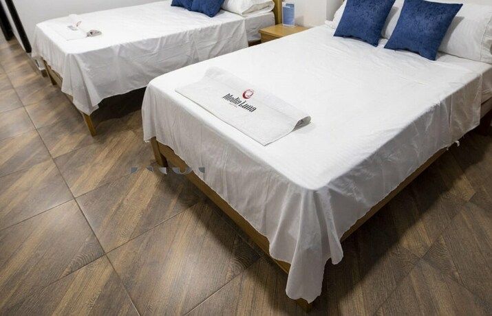 Imagen de la habitación del Hotel Media Luna, Per&iacute;metro Urbano C&uacute;cuta. Foto 18
