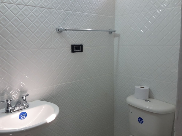 Imagen de la habitación del Hotel Media Luna santa marta. Foto 16