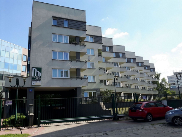 Imagen de los exteriores del Hotel Media Park. Foto 14