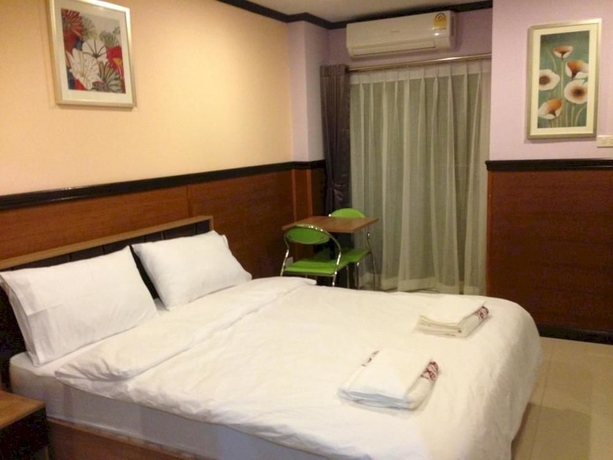 Imagen de la habitación del Hotel Media and Residence. Foto 8