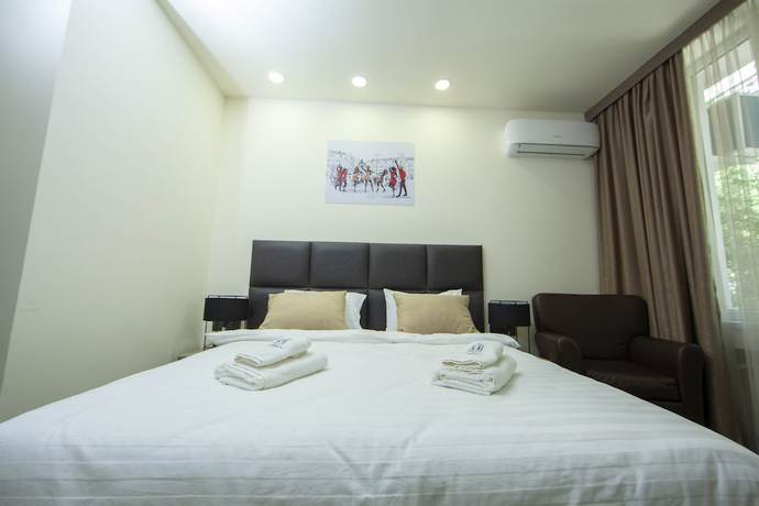 Imagen de la habitación del Hotel Median City Center Yerevan. Foto 6