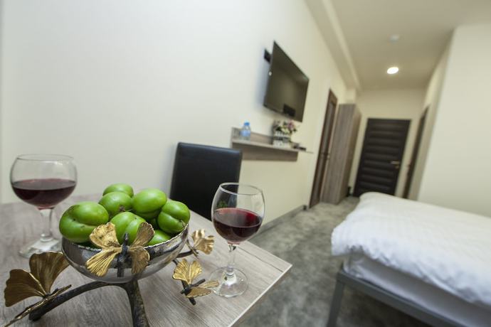 Imagen de la habitación del Hotel Median City Center Yerevan. Foto 8