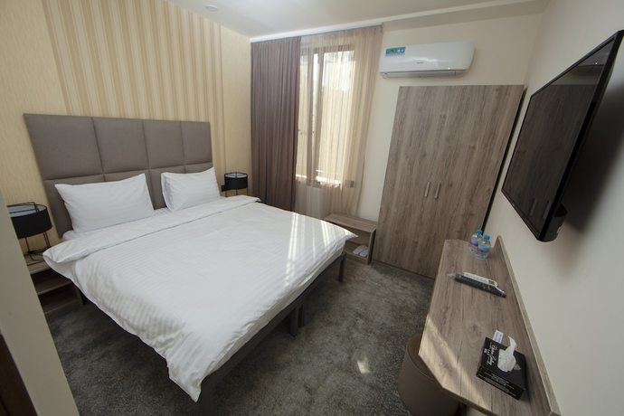 Imagen de la habitación del Hotel Median City Center Yerevan. Foto 11