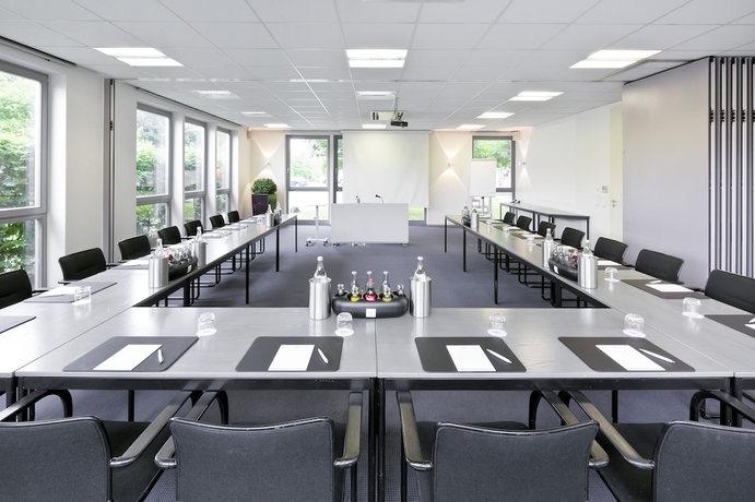 Imagen de los interiores del Hotel Median. Foto 18