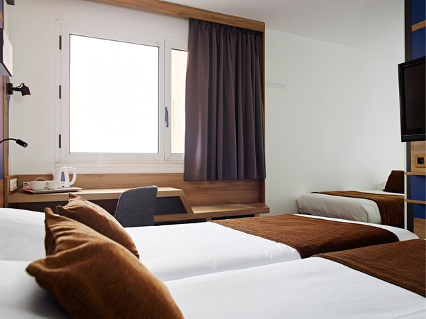 Imagen de la habitación del Hotel Median Paris Congres. Foto 4