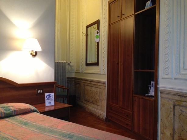 Imagen de la habitación del Hotel Medici, Ludovisi. Foto 2