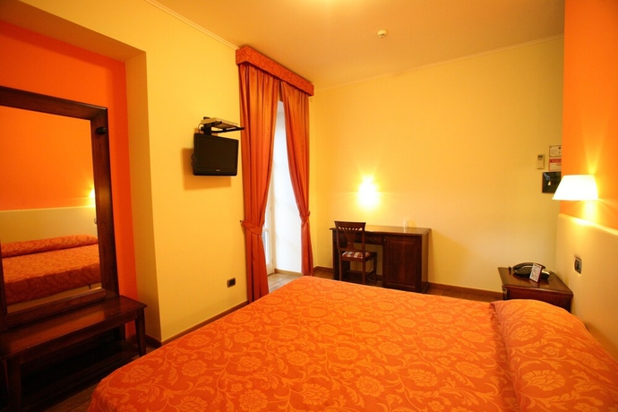 Imagen de la habitación del Hotel Medici, MILAZZO. Foto 14