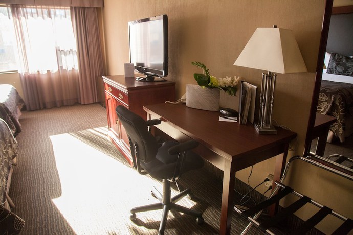 Imagen de la habitación del Hotel Medicine Hat Lodge, Trademark Collection by Wyndham. Foto 2