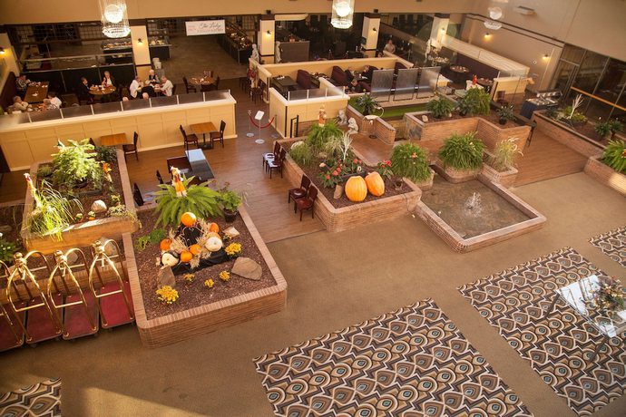 Imagen de los interiores del Hotel Medicine Hat Lodge, Trademark Collection by Wyndham. Foto 16
