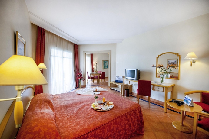 Imagen de la habitación del Hotel Medina Belisaire and Thalasso. Foto 7