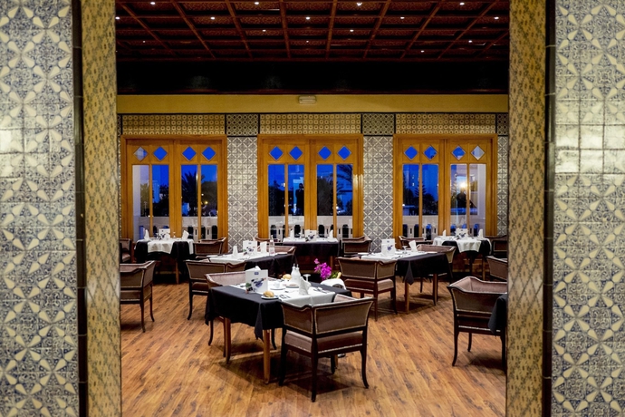 Imagen del bar/restaurante del Hotel Medina Belisaire and Thalasso. Foto 4